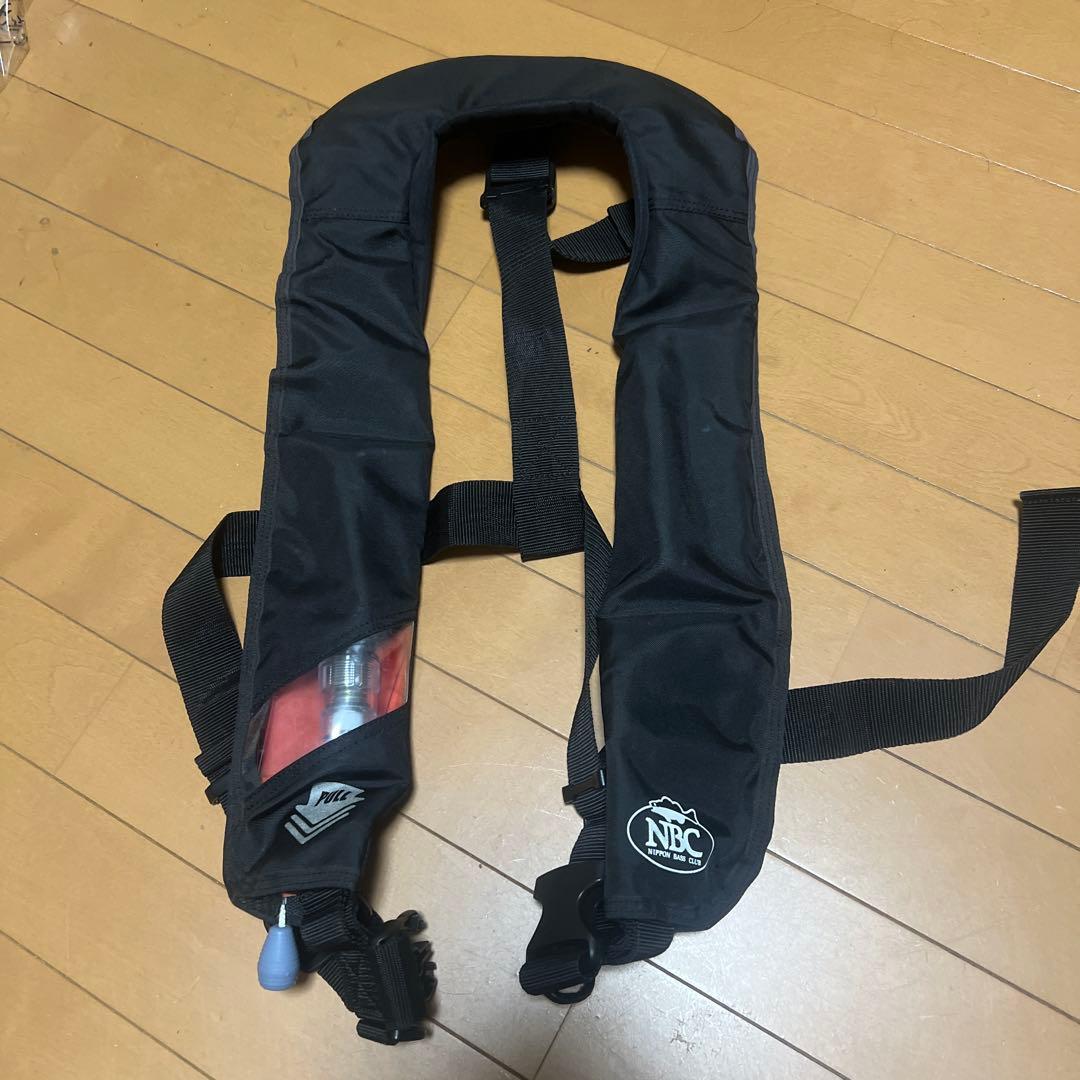 NBC 自動膨張式ライフジャケット 黒