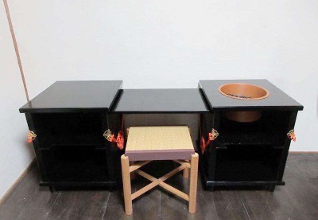 ほぼ未使用 茶道具 御園棚セット 立礼棚 丸炉（野々田電熱器付） 椅子1脚紙箱