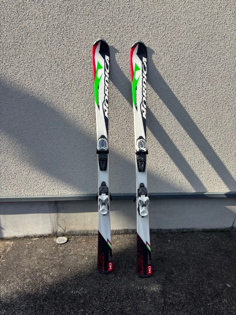 Nordica スキー板 ホワイト/ブラック/グリーン