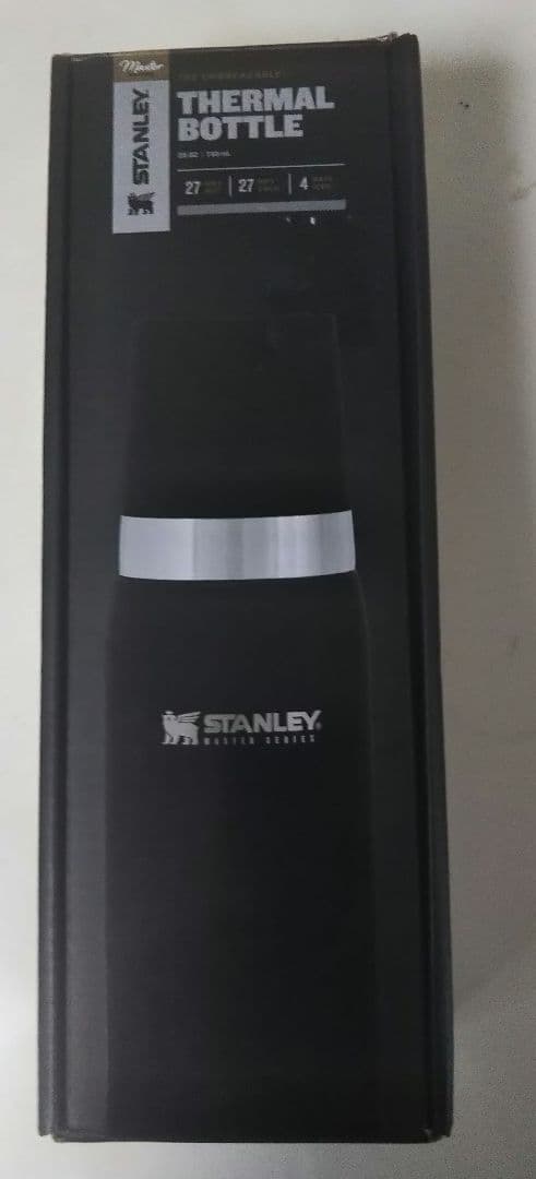 【新品未使用】スタンレー マスター真空ボトル0.75L