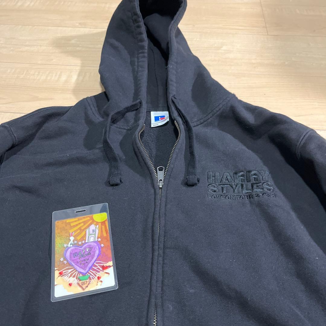 HARRY STYLES TOUR 23 スタッフクールパーカー と　AAAパス