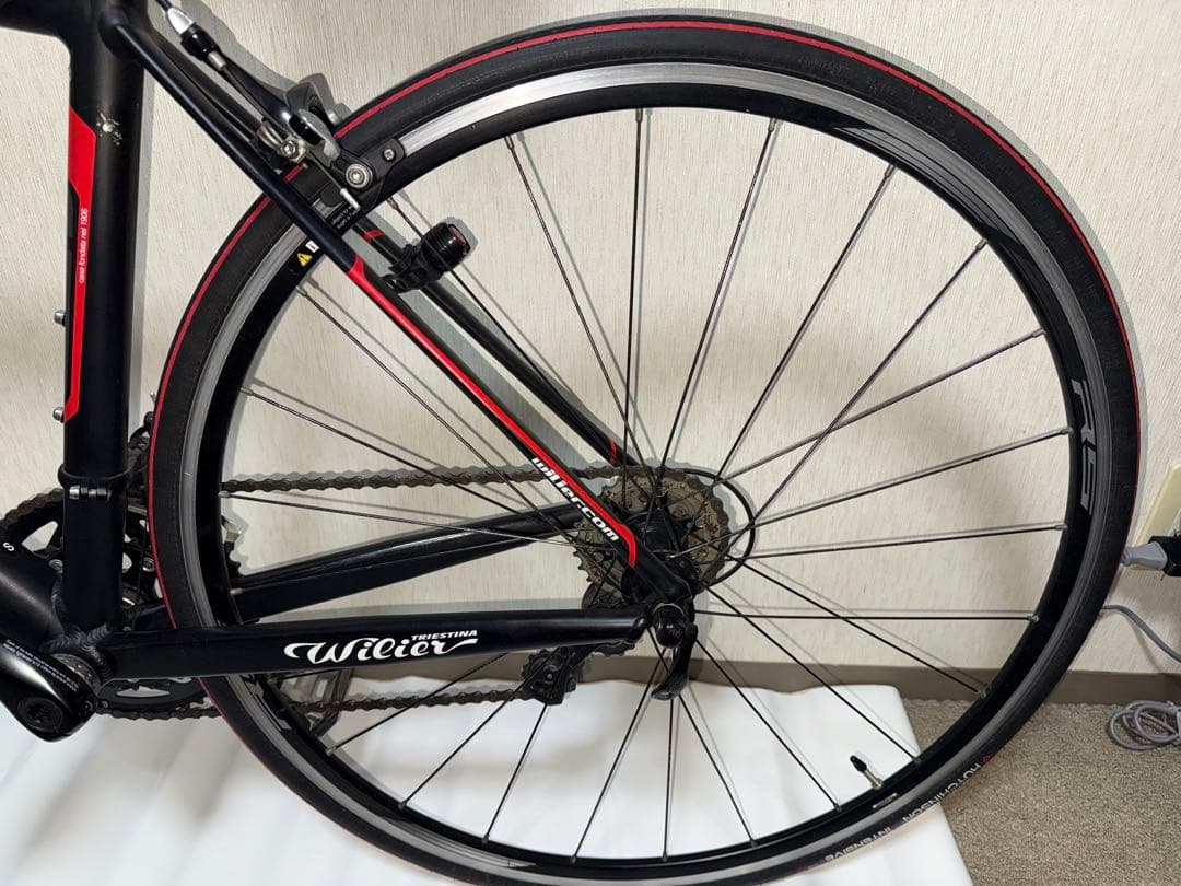 ウィリエール　Wilier フルカーボン　ロードバイク　105　大阪 兵庫