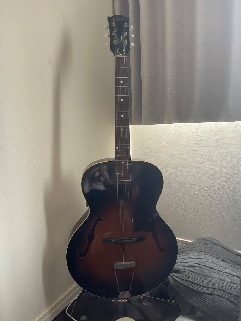 Gibson L-48 アーチトップ