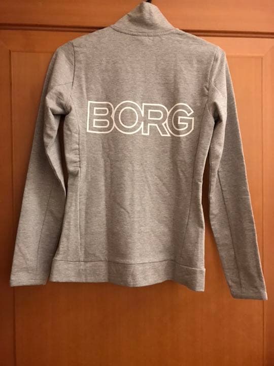 ビヨンボルグ  テニスウェア　グレーアウター　36サイズ　新品