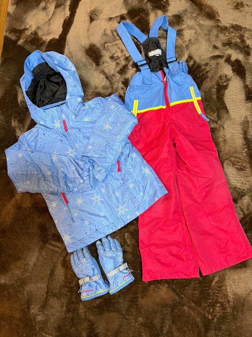 お値下げPhoenix 3点セット子供用 スキーウェア 130サイズ　キッズ手袋