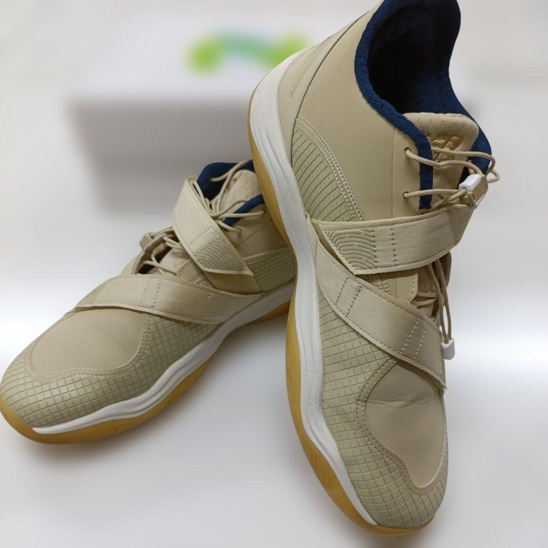 美品 new balance シューズ リンドーア