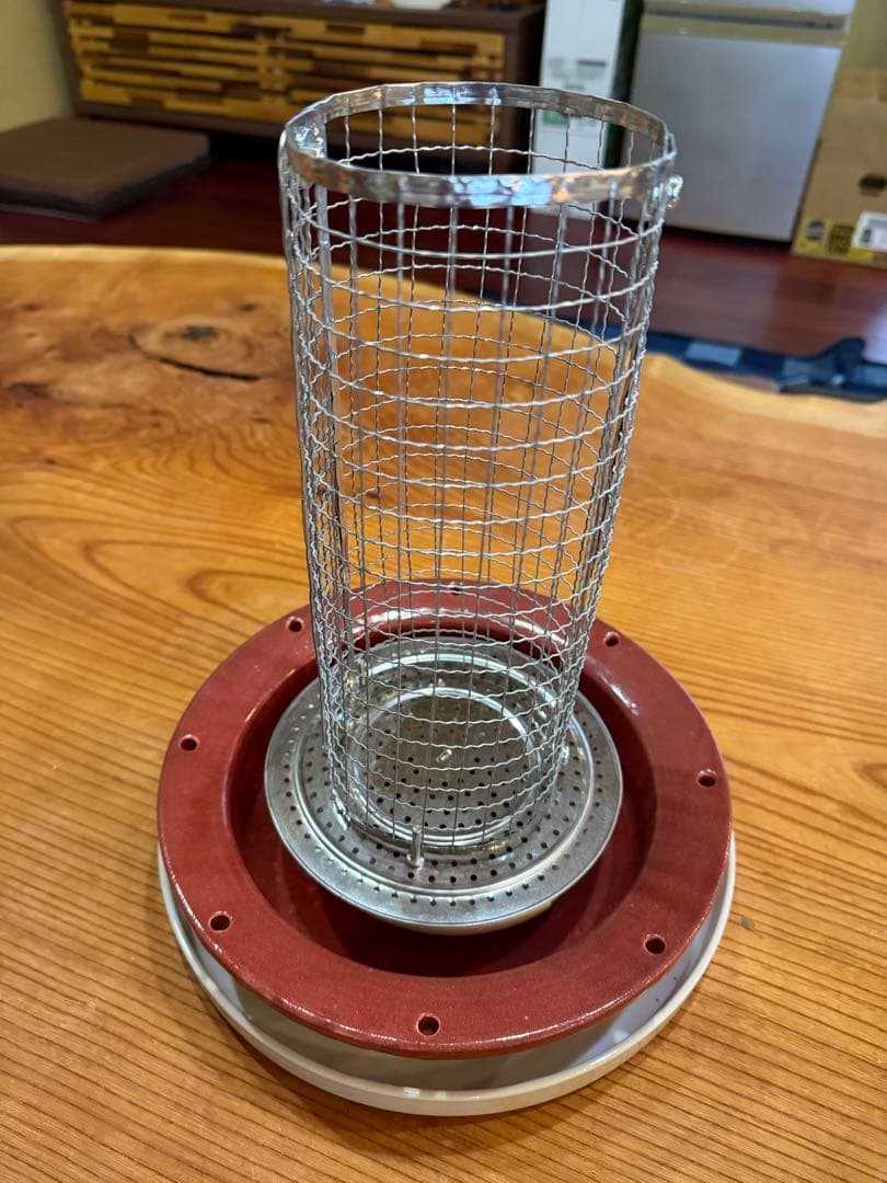 お値引き中!! 縦焼き 炭焼きコンロ 美濃焼 未使用 （鮎の塩焼きできます）