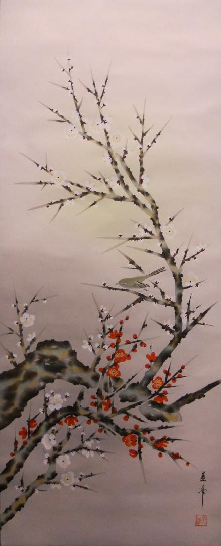 掛け軸 美峰 紅白梅 絹本 希少 軸装 茶道具 掛軸 美品 です。