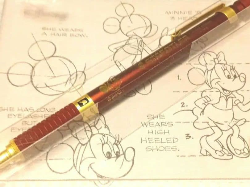 ミニーマウス シャープペン　東急ハンズ　ディズニ　STAEDTLER　ケース入