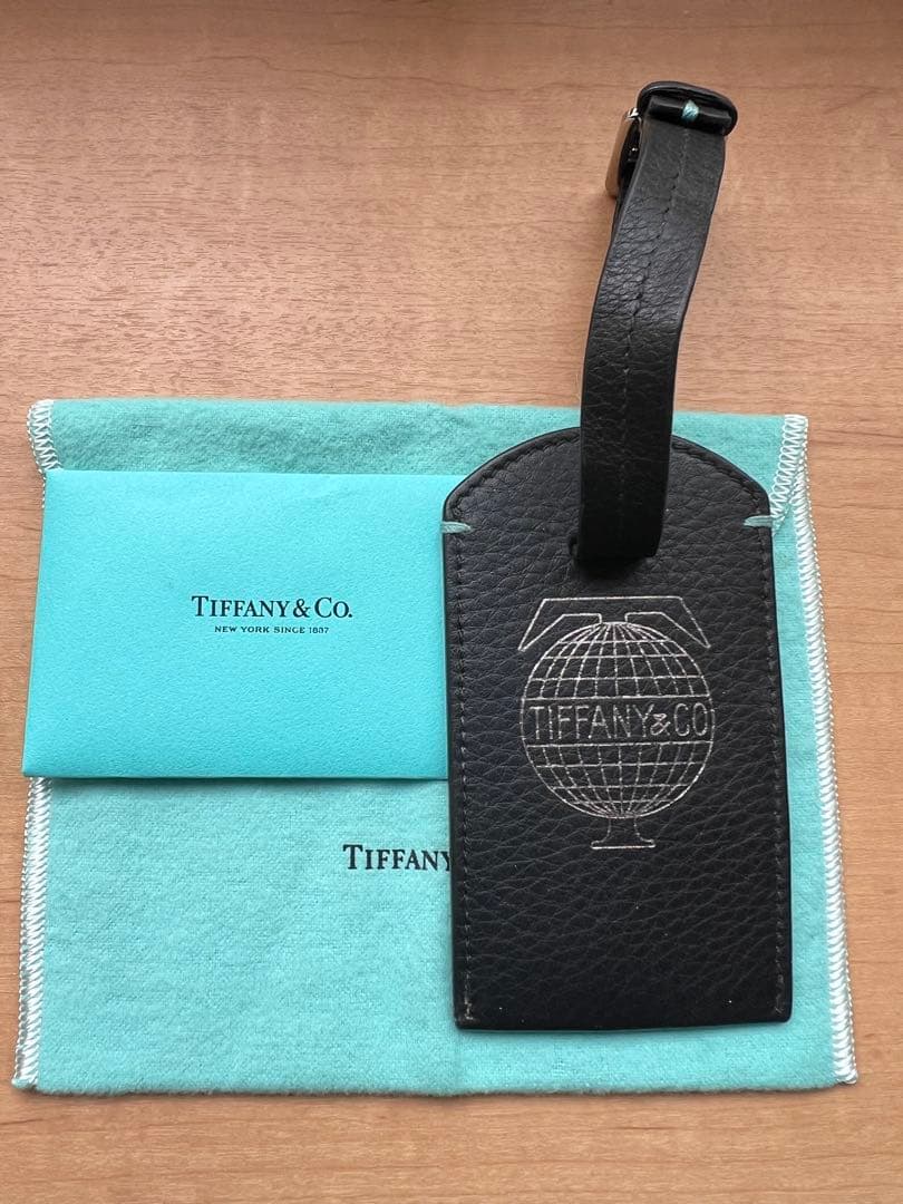Tiffany & Co. ブラックレザー ネームタグ