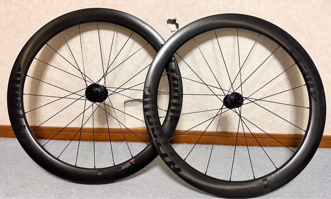 グスト　アタッキ　ATTAQUE carbon 50mm カーボンホイール