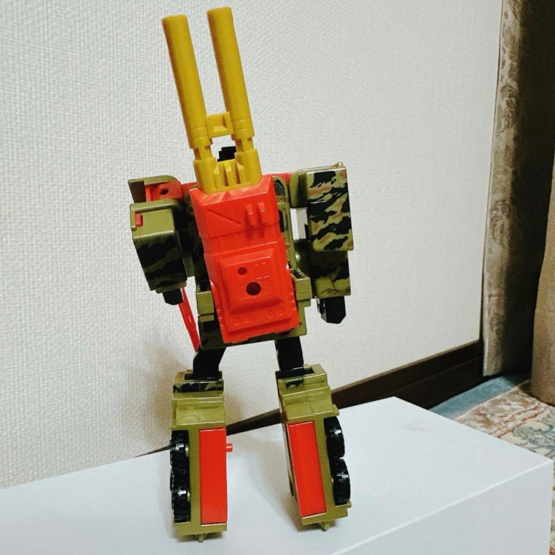 【超レア】トランスフォーマー カーロボット　鋼鉄将軍ドルレイラー