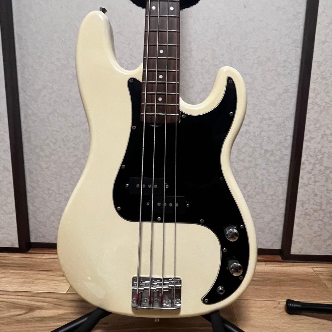 photogenic エレキベース