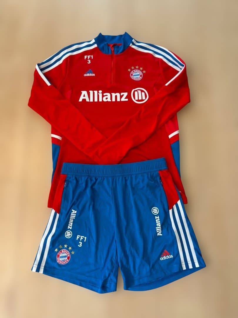 バイエルンミュンヘン　熊谷紗希選手実着用　練習ウェア上下