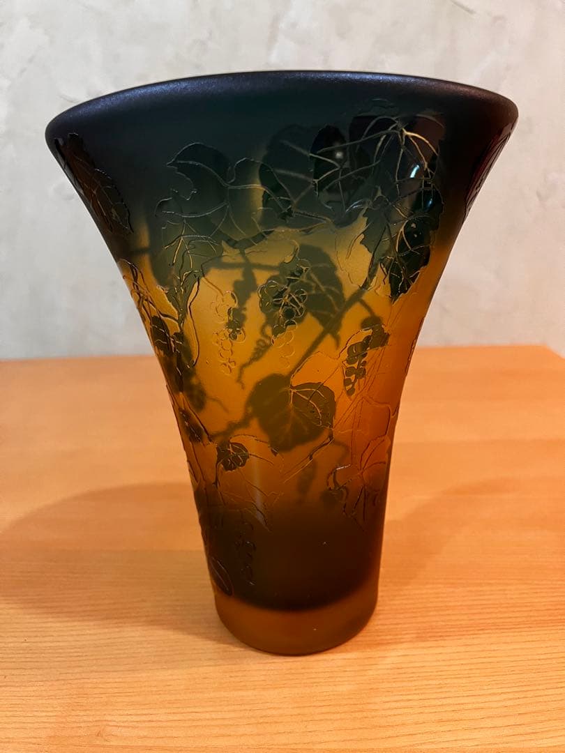 美しいグラデーション ガラス花瓶 野葡萄瑠璃橙