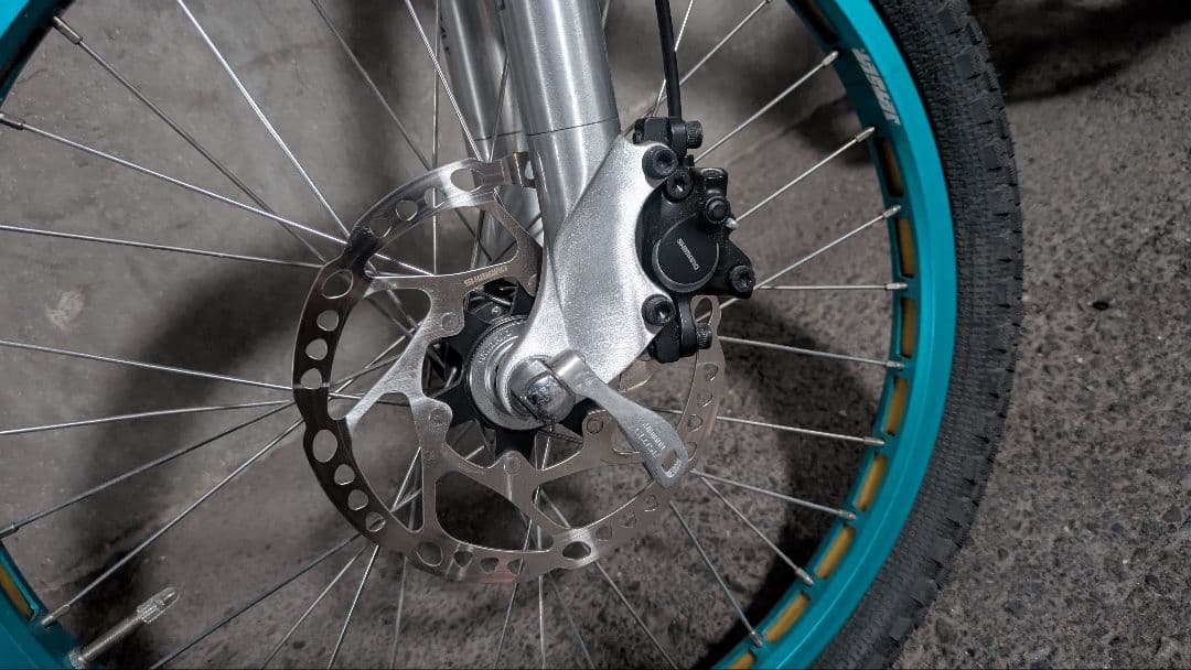 要コメント　LOUISGARNEAU ルイガノ MV5 エムブイファイブ