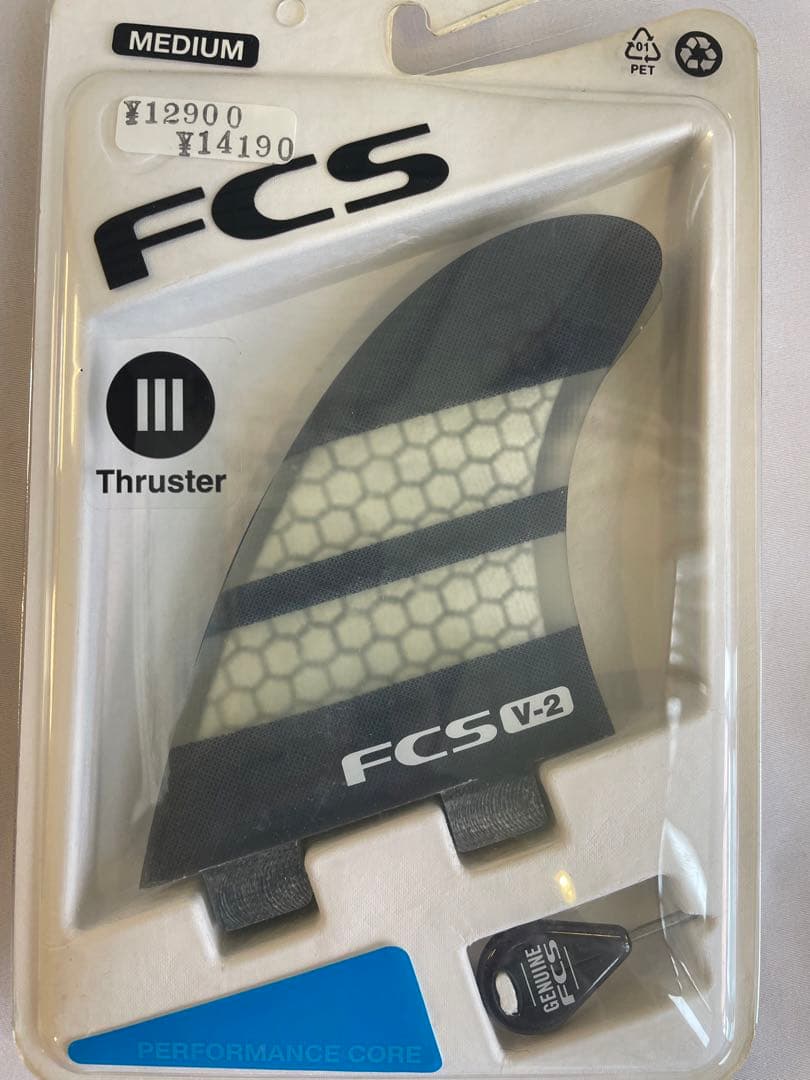 FCS V2 サーフボードフィン Medium、新品、未使用品