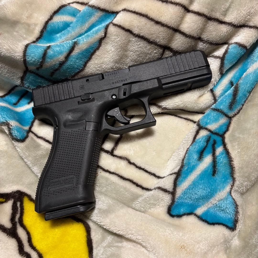 【日本製】 Glock G17 gen5 ガスガン ブラック マガジン付き