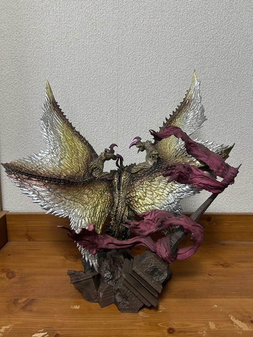 【箱あり】カプコンフィギュアビルダー クリエイターズモデル シャガルマガラ