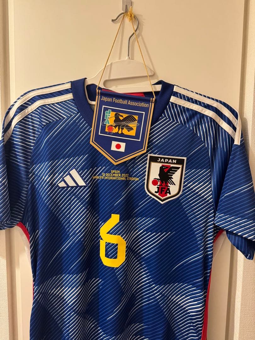 日本代表遠藤航ユニフォーム2022W杯スペイン戦刻印あり、フラッグ付き➕5000