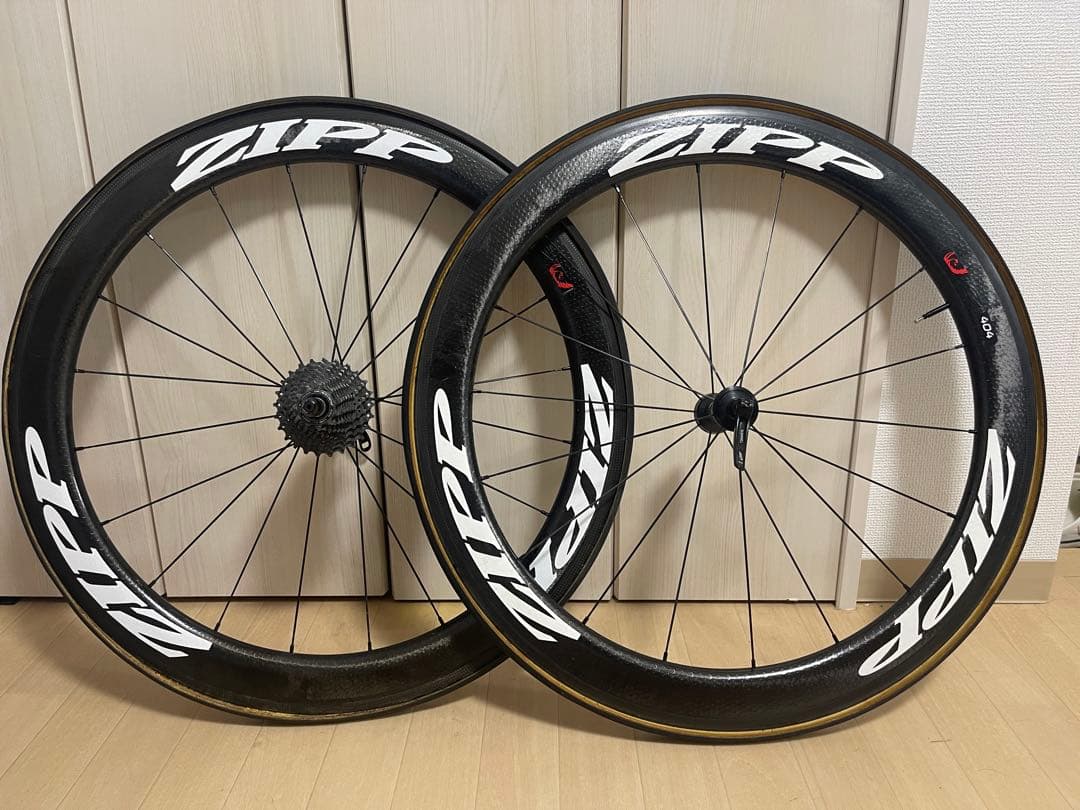 zipp 404 firecrest カーボンホイール　定価30万