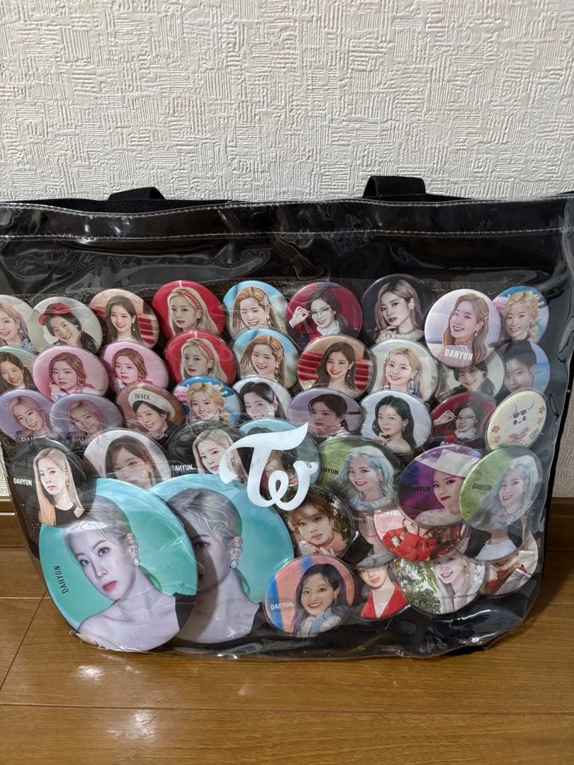 TWICE ダヒョン痛バ