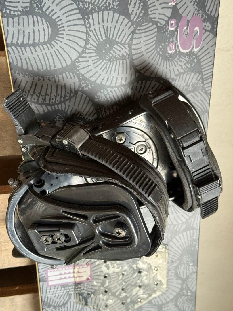 MOSS スノーボード グレー模様