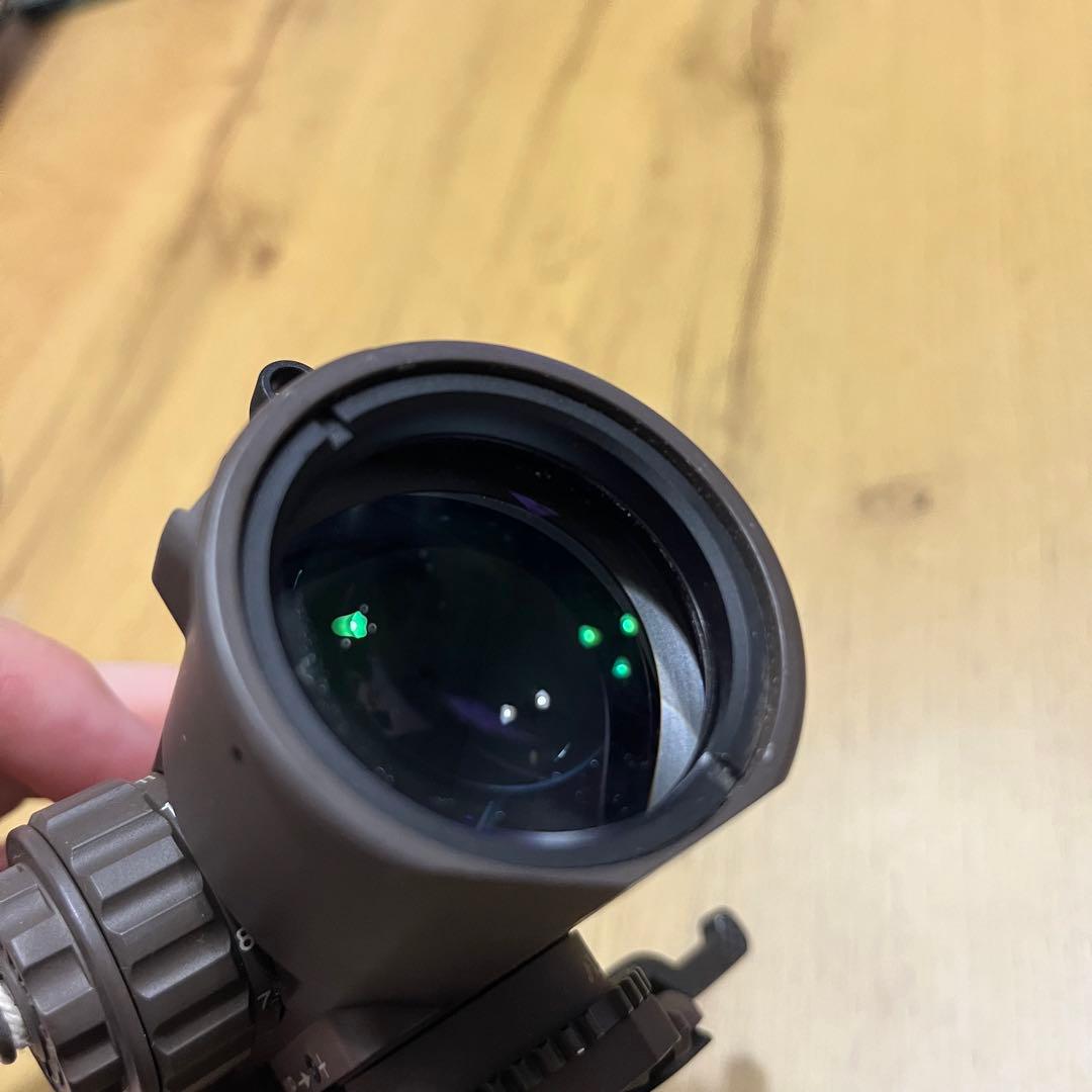 1-4倍切替可　EVOLUTION GEAR ELCAN Specter DR