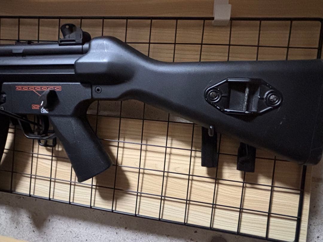 東京マルイ　MP5A4 電動ガン ハイグレード