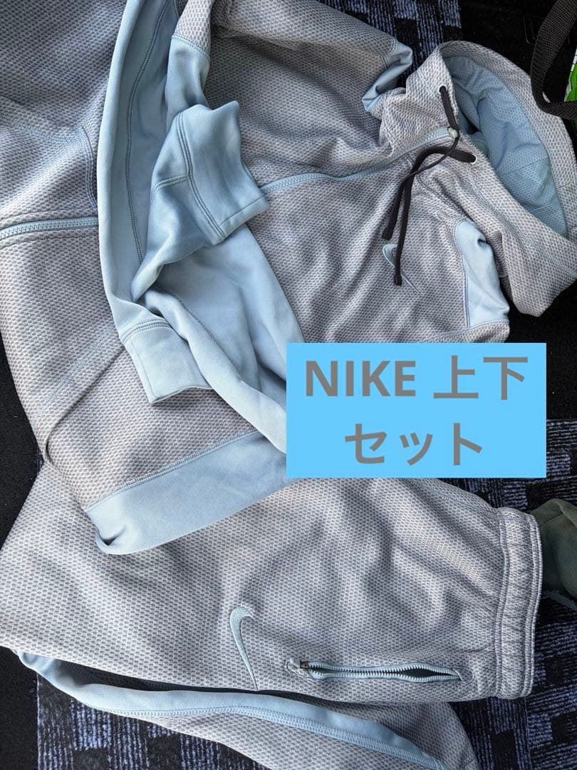 NIKE THERMA FIT セットアップ