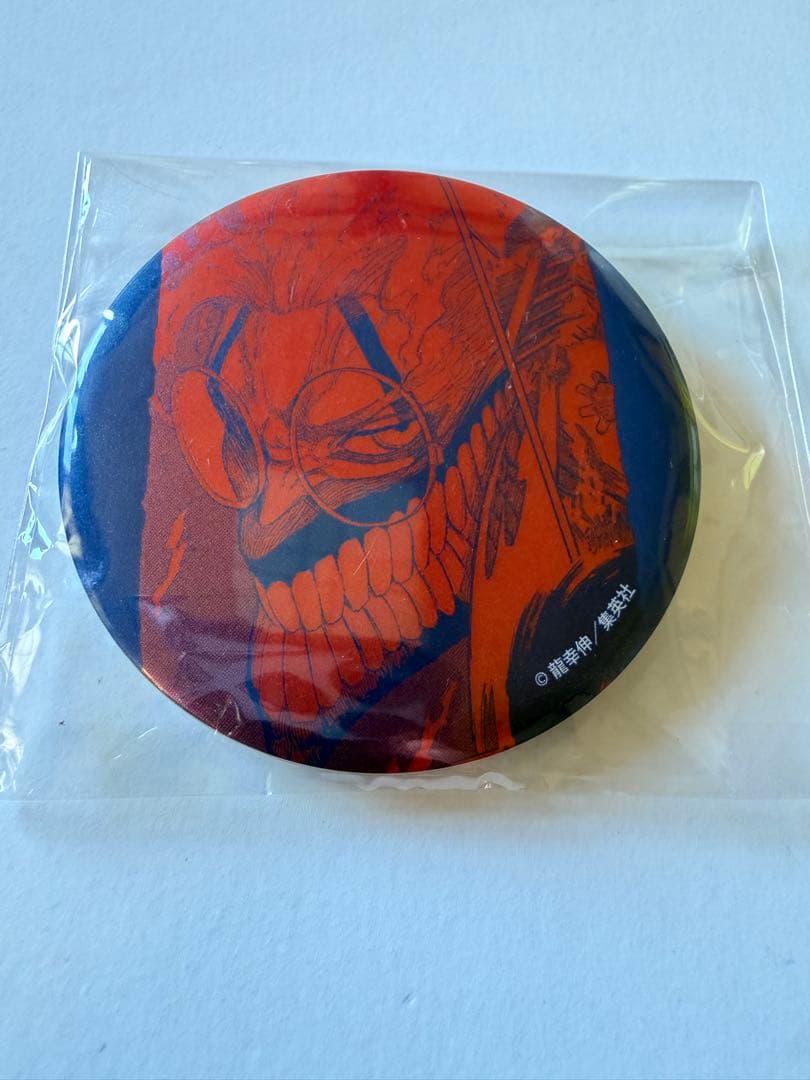 ダンダダン 高倉健 オカルン メタリック缶バッジ 第1弾