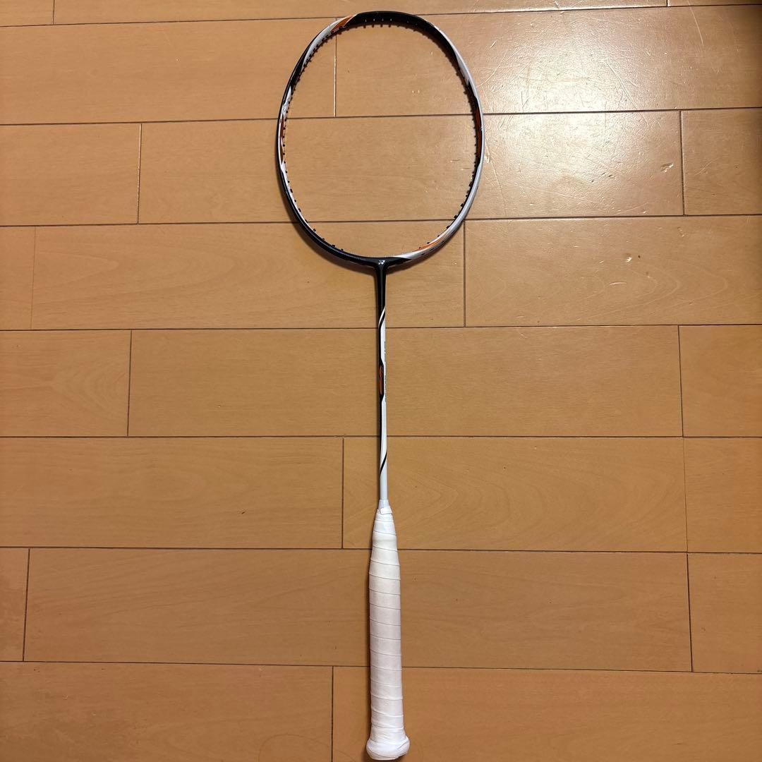 バドミントンラケット デュオラz-strikeジャンク品