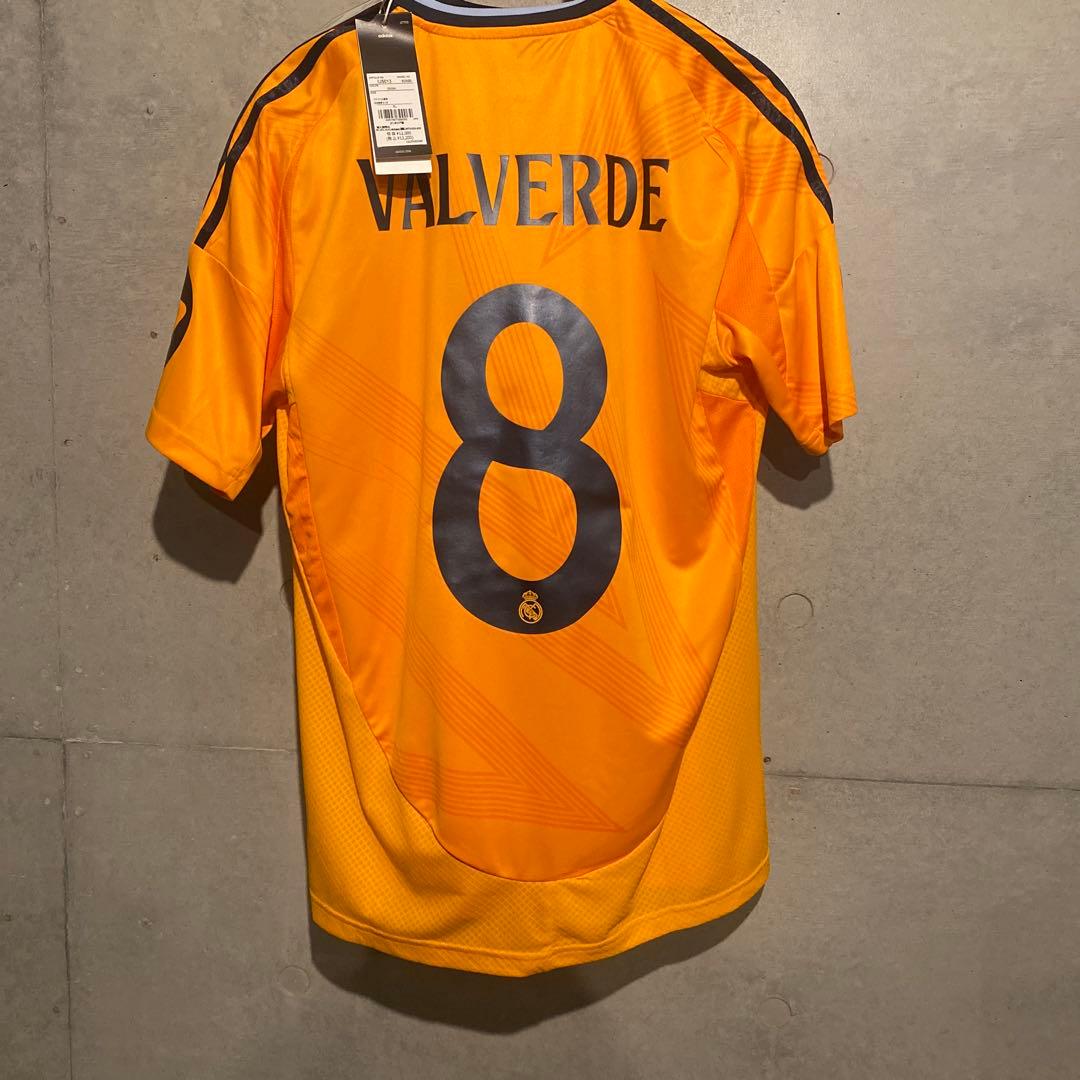 バルベルデ　レアル・マドリード　24/25　アウェイ　CL仕様