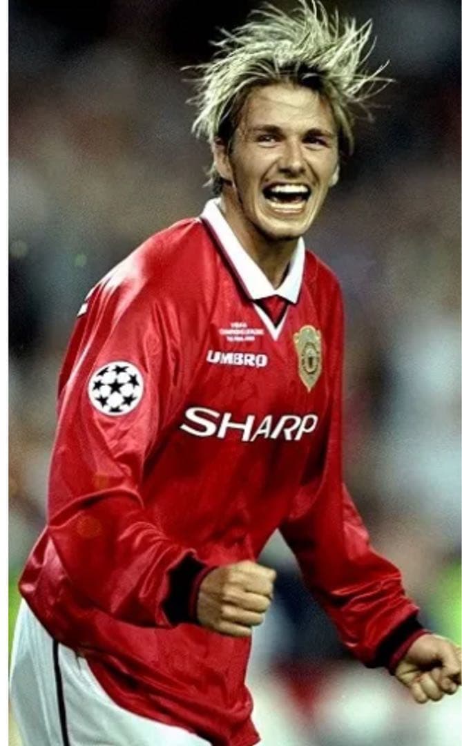 【早い者勝ち‼️】マンチェスターユナイテッド ベッカム長袖ユニフォーム