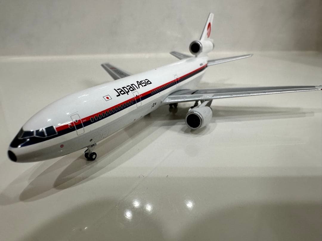 日本アジア航空DC-10-40 1/400スケールダイキャストモデル