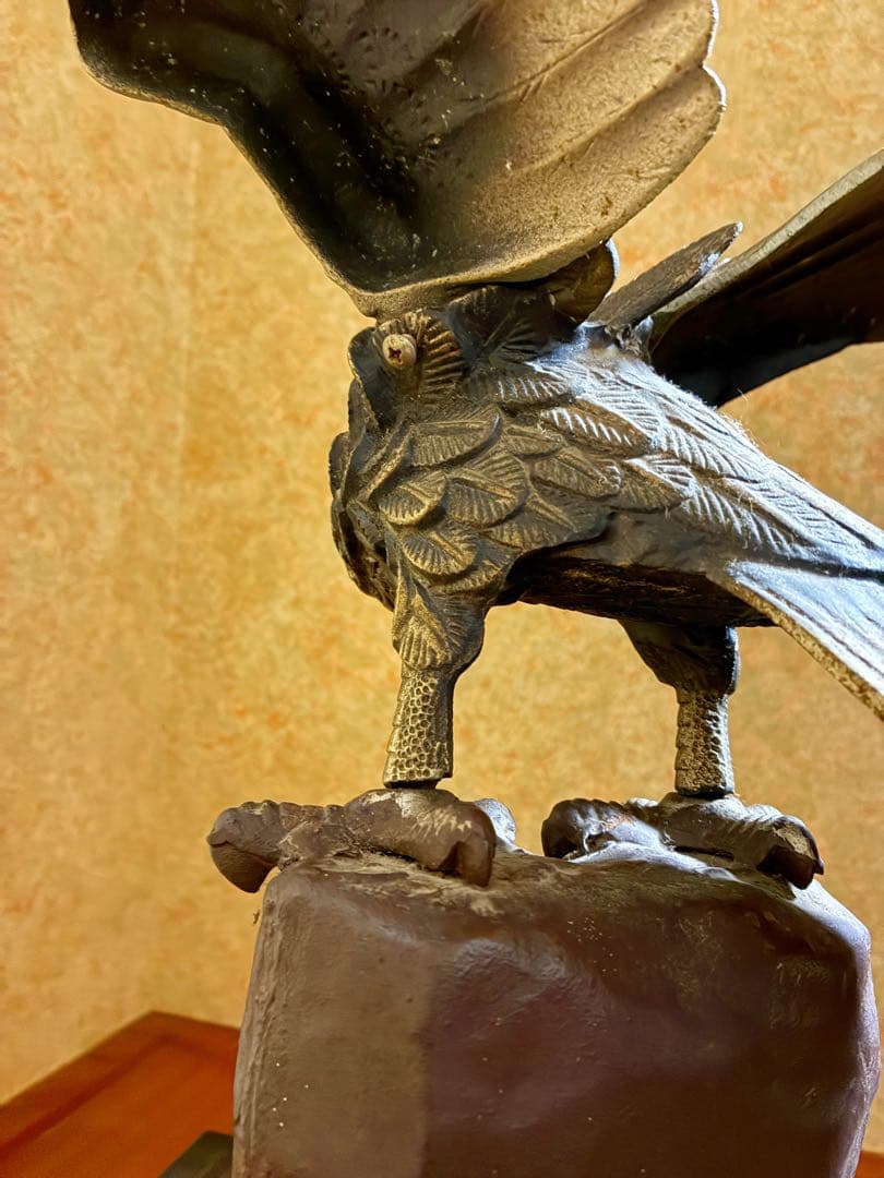 鷹 鷲 アンティーク 置物 オブジェ 現状保管品 詳細不明