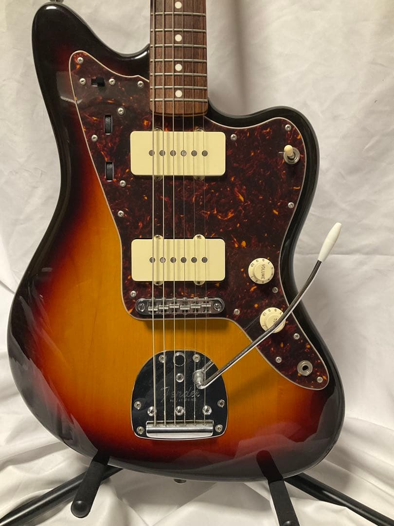 Fender Jazzmaster サンバースト（弦落ち対策済）