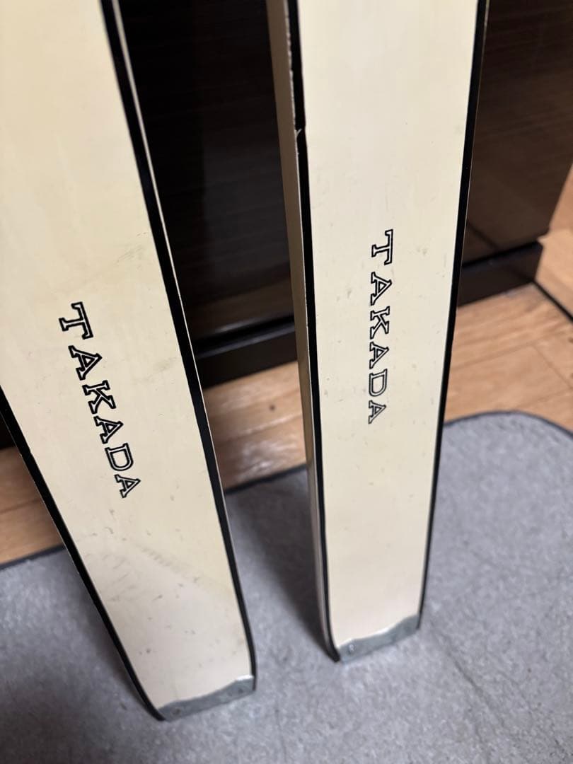ビンテージ　スキー板(白)133cm 未使用品