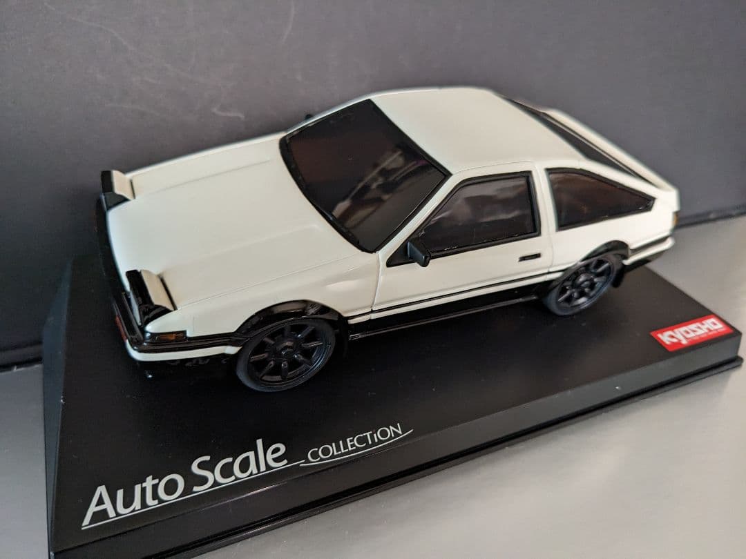 ミニッツ　ボディ　頭文字D AE86 TRUENO 藤原拓海