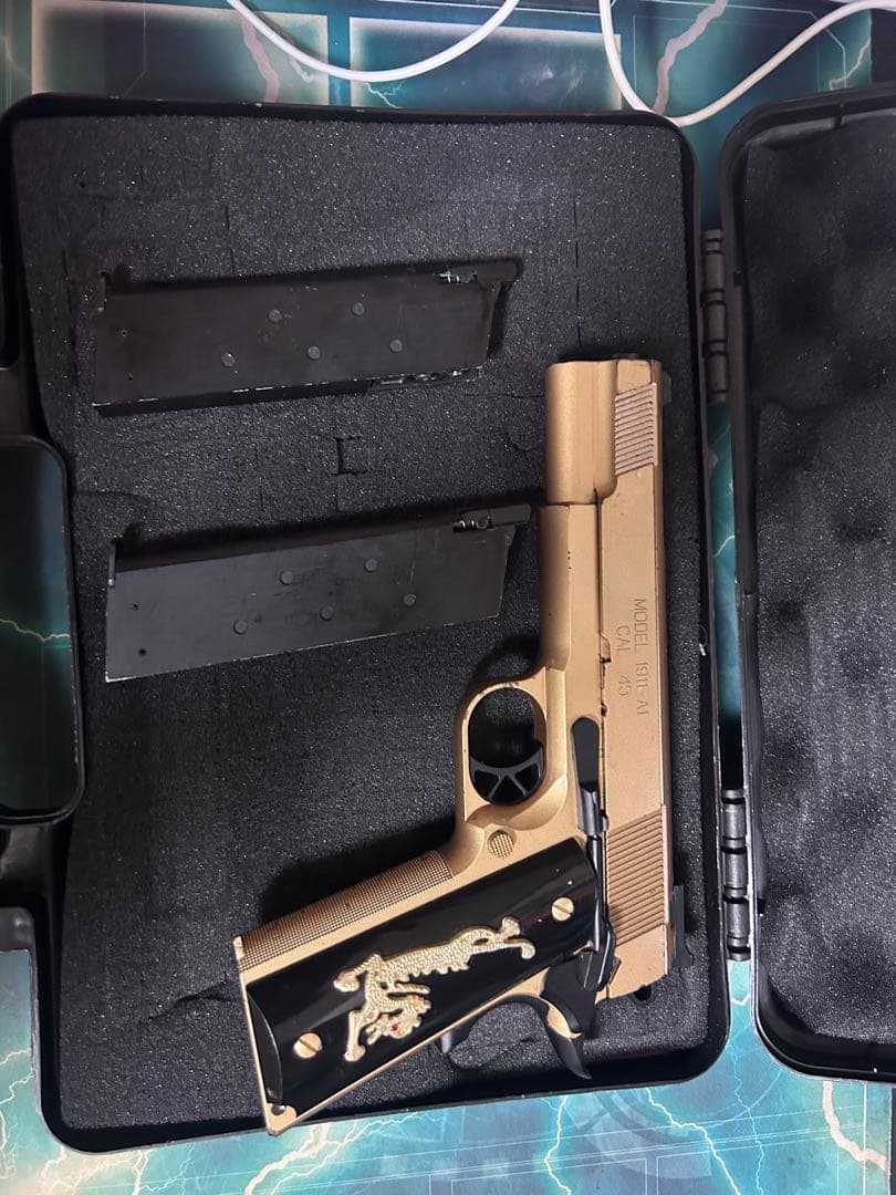 黄金のムービーガン「WA フェイスオフ1911