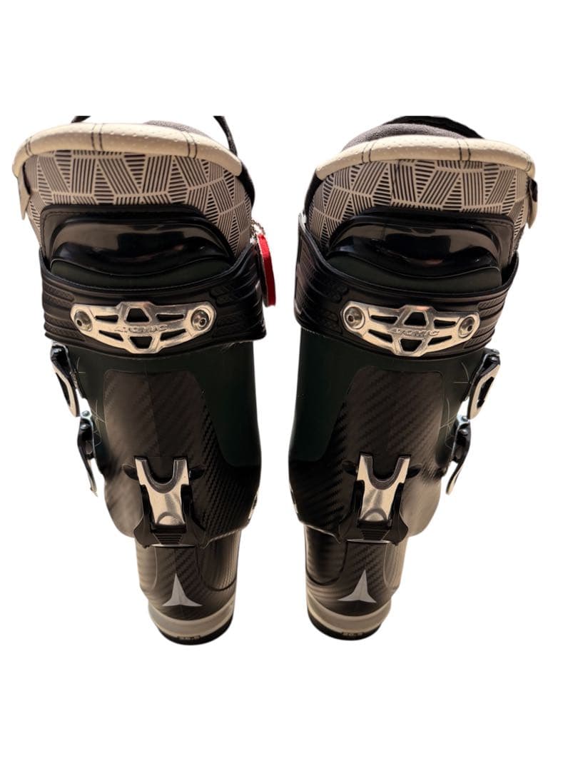 『新品・未使用』アトミック ウェイメーカー カーボン 110 スキーブーツ