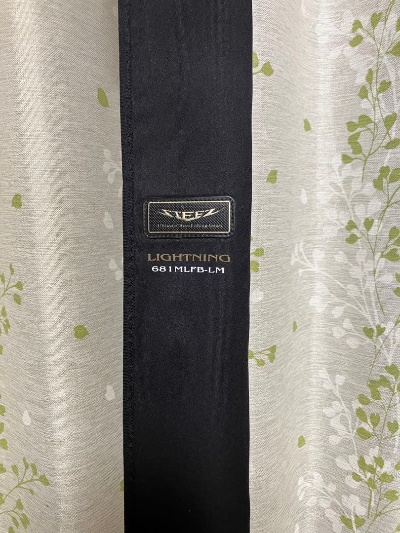 STEEZ LIGHTNING 681MLFB-LM バスロッド