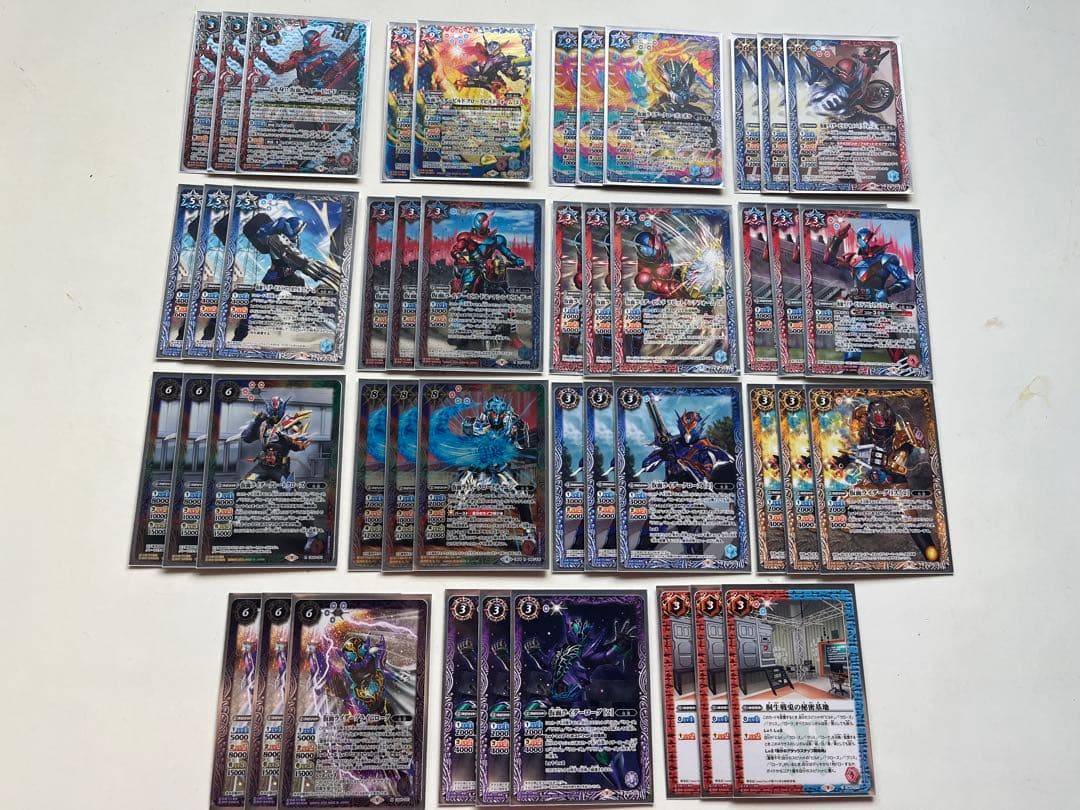 バトスピ　仮面ライダービルド　クローズ　エボル グリス　ローグ　デッキ
