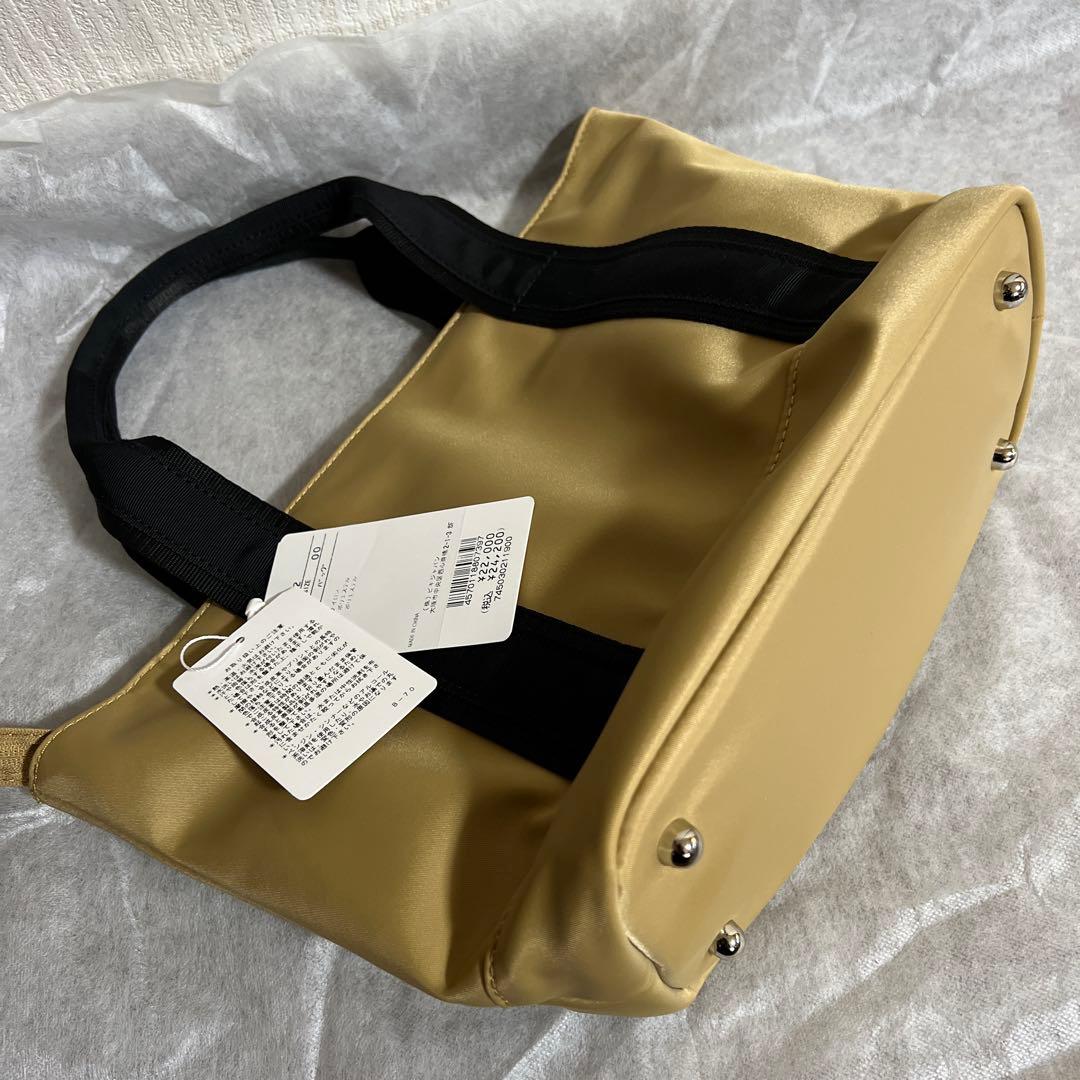 PICONE CLUB キャラクター刺繍バッグ