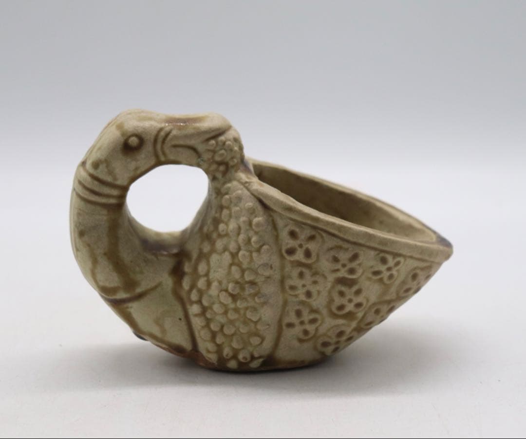 中国　青磁　鴨　陶器　送料込み250212