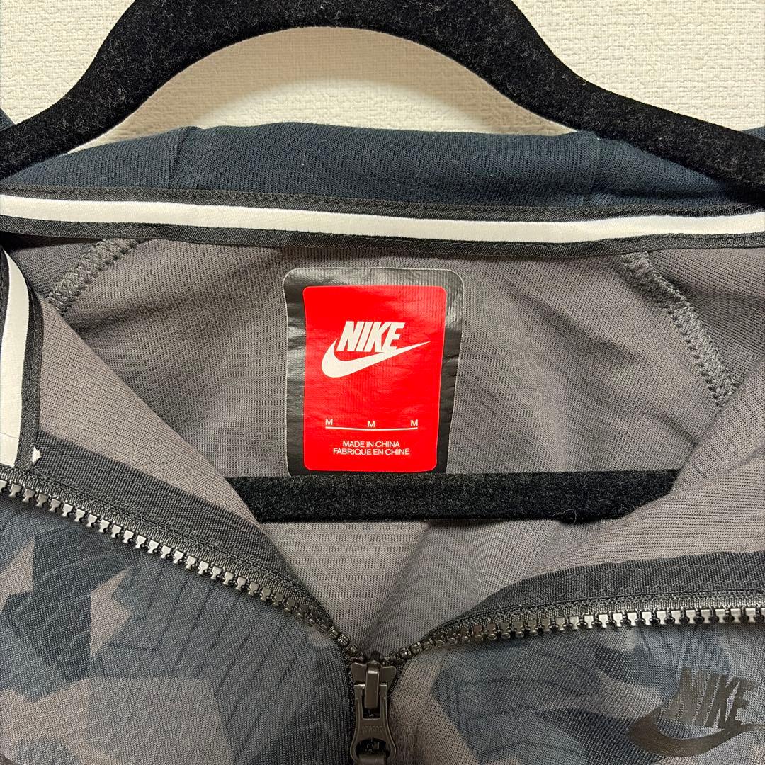 ナイキ　テックフリース　セットアップ　カモフラ　赤タグ