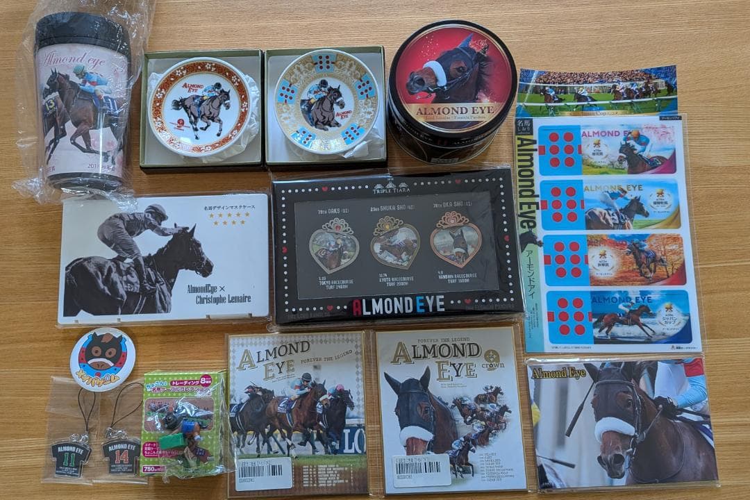 ①JRA　アーモンドアイ　グッズ6点セット