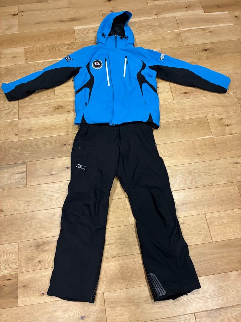 ミズノ高機能スキーウェア（SAJ）上下セットメンズLサイズ