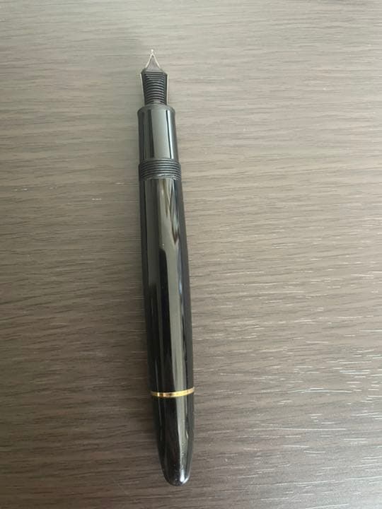 モンブラン　MONT BLANC 万年筆