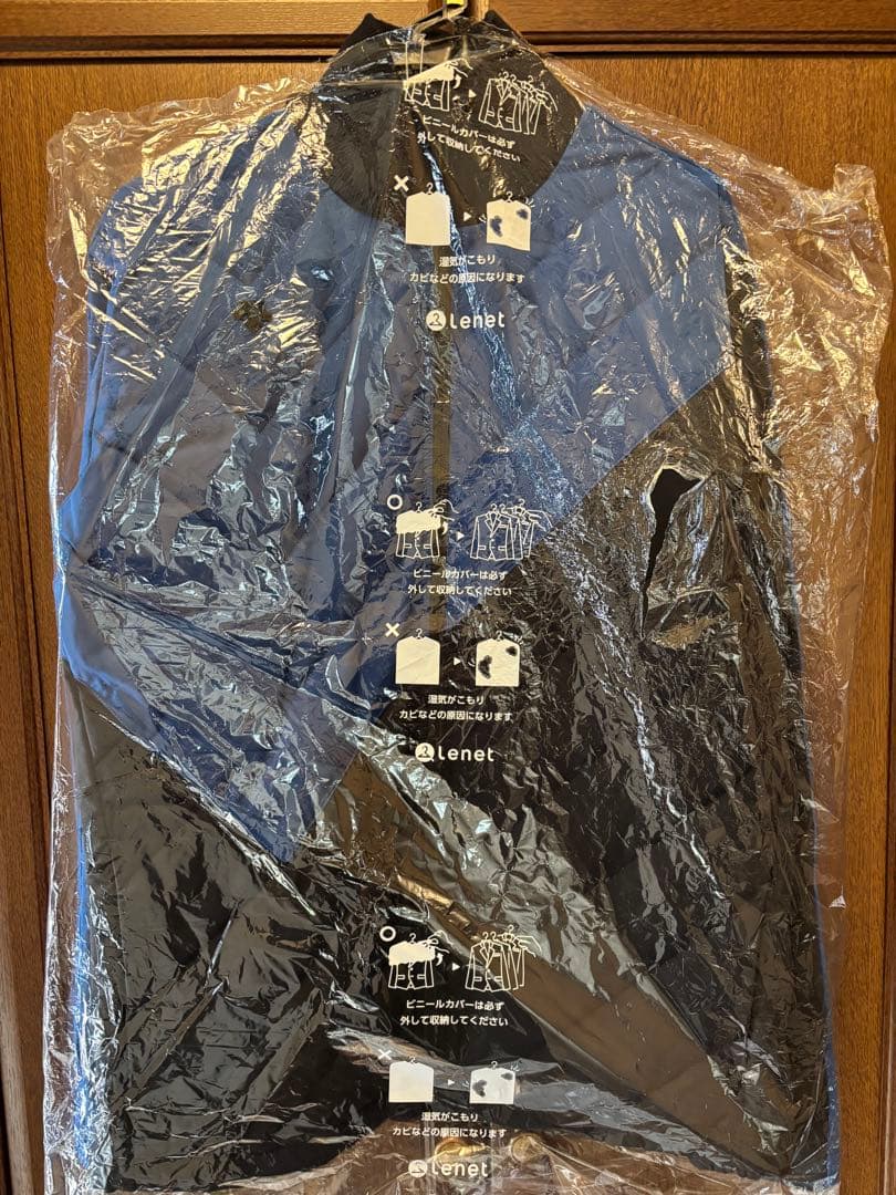 デサントゴルフ　ミックスストレッチ切り替えグリーンダウンジャケット